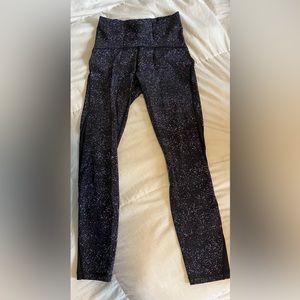 Like New Lululemon Athletica InStill High-Rise 25” galaxy print leggings.